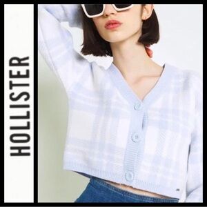 NWT Hollister Blue and White Plaid Crop Cardigan